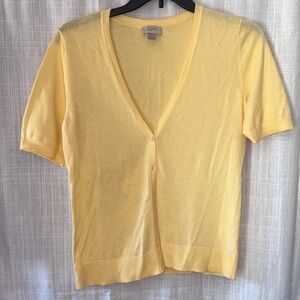 LOFT Fitted Yellow Short Sleeve Blouse
